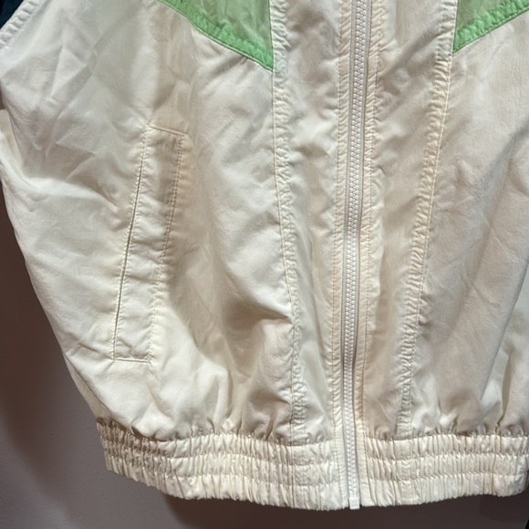 Vintage Men Nike Sail Ash Green Windrunner Jacket size Small - Picture 5 of 8